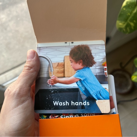 Lovevery Let's Map It Out Routine Cards - Picture 2 of 2